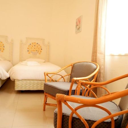 Villa Francesa Guest House Lagos Bagian luar foto